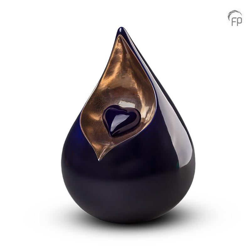 Ceramic Urn Celest (Teardrop with Heart Insert)