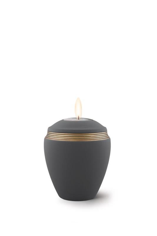 Candle Holder Keepsake (Graphite)