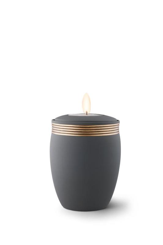 Candle Holder Keepsake (Graphite)