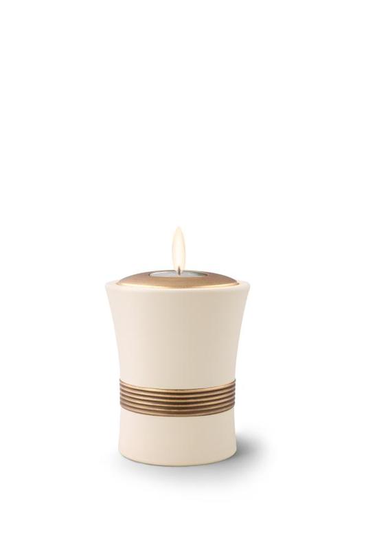 Curved Candle Holder Keepsake (Cream)