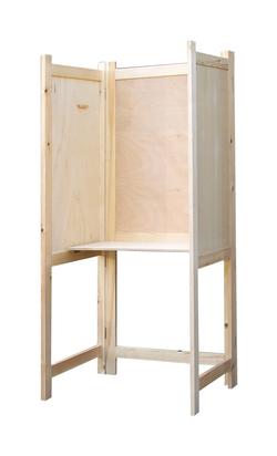 Single wooden voting screen - accessible